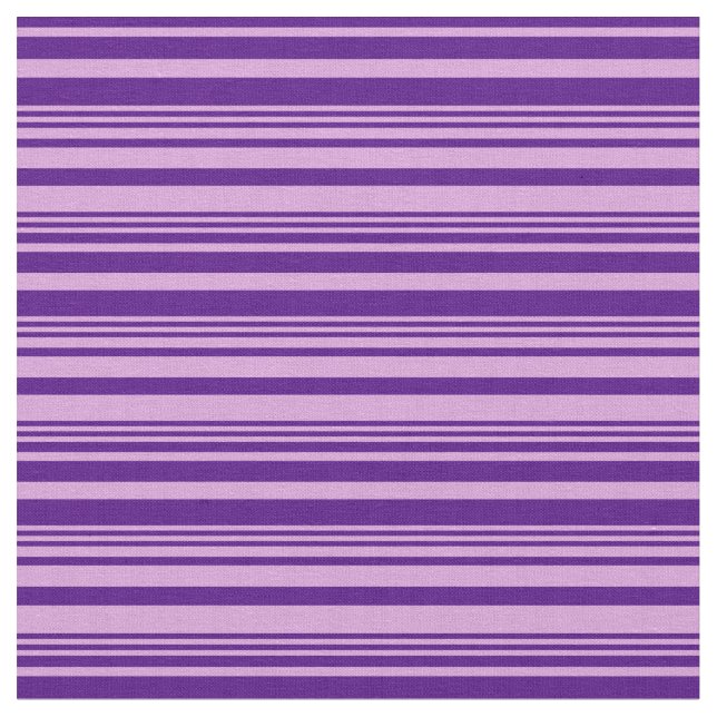 Pflaumenmuster und Indigomuster Stoff (Nahaufnahme)