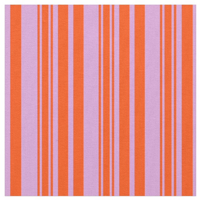 Pflaumenmuster und rotes Muster Stoff (Nahaufnahme)