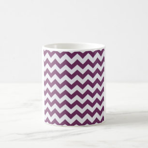 Pflaumenpurpur Chevron – Texturiertes Weißes Zickz Kaffeetasse