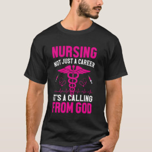 Pflege ist nicht nur ein Beruf, sondern eine Beruf T-Shirt
