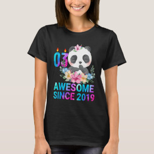 Phantastisch seit 2019 Niedlichen Super's Panda 3  T-Shirt
