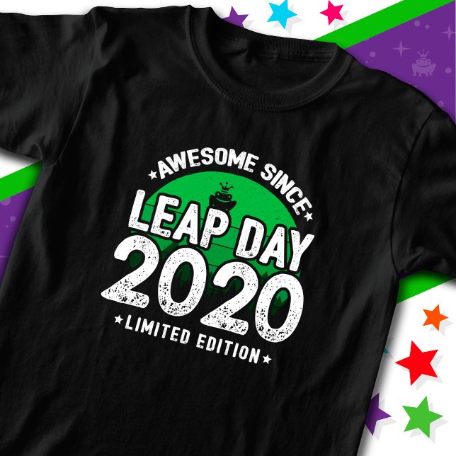 Phantastisch seit 2020 Leap Year Day Feb 29 Geburt T-Shirt (Von Creator hochgeladen)