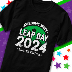 Phantastisch seit 2024 Leap Year Day Feb 29 Birthd T-Shirt