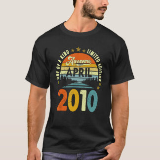 Phantastisch Seit April 2010 Vintag 12. Geburtstag T-Shirt