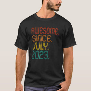 Phantastisch seit Juli 2023 Jahrestag 2023 Vintag  T-Shirt