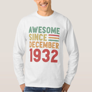 Phantastisch seit Mai 1932 90. Geburtstagsgeschenk T-Shirt