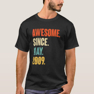 Phantastisch seit Mai 2009 13 Jahre altes Geschenk T-Shirt