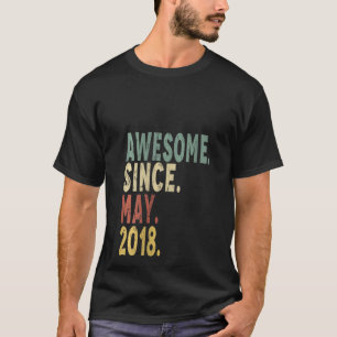 Phantastisch seit Mai 2018 4. Geburtstag 4 Jahre T-Shirt