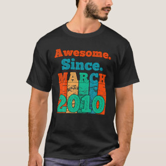 Phantastisch Seit März 2010 Vintag Geburtstag 2010 T-Shirt