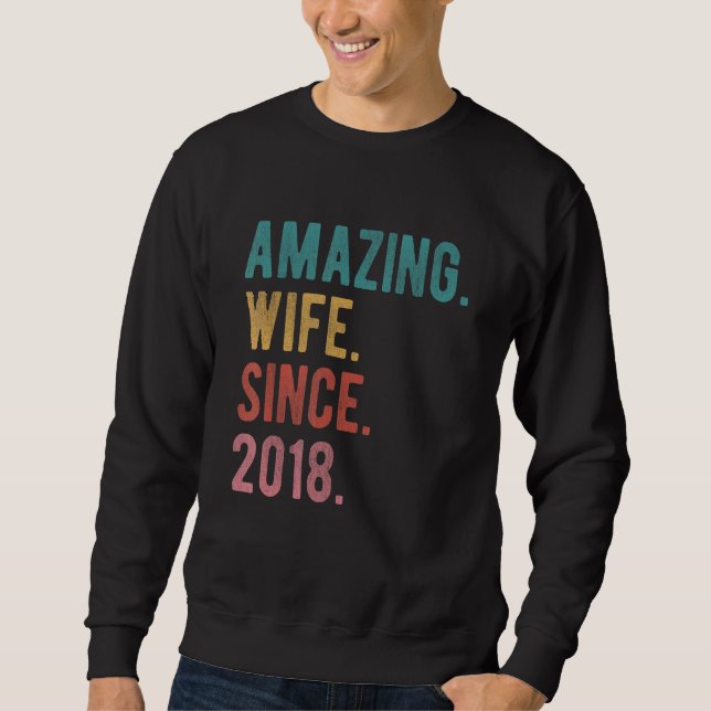 Phantastische Ehefrau Seit 2018 4. Hochzeitstag Er Sweatshirt (Vorderseite)