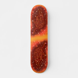 Phantastische Feuerwehrleute, die in der Galaxy St Skateboard