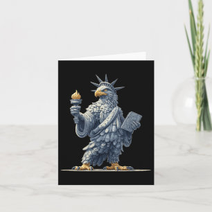 Phantastische Freiheitsstatue mit Adlerkostüm für Karte