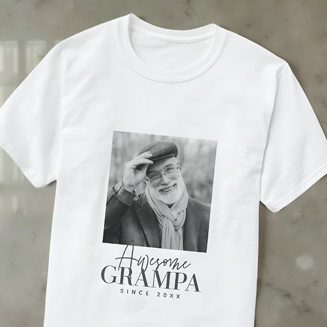Phantastische Grampa Seit 20XX Einfaches elegantes T-Shirt (Von Creator hochgeladen)