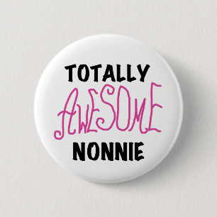 Phantastische Nonnie Pink Tshirts und Geschenke Button