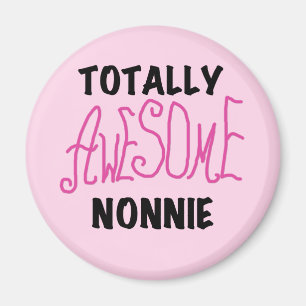 Phantastische Nonnie Pink Tshirts und Geschenke Magnet