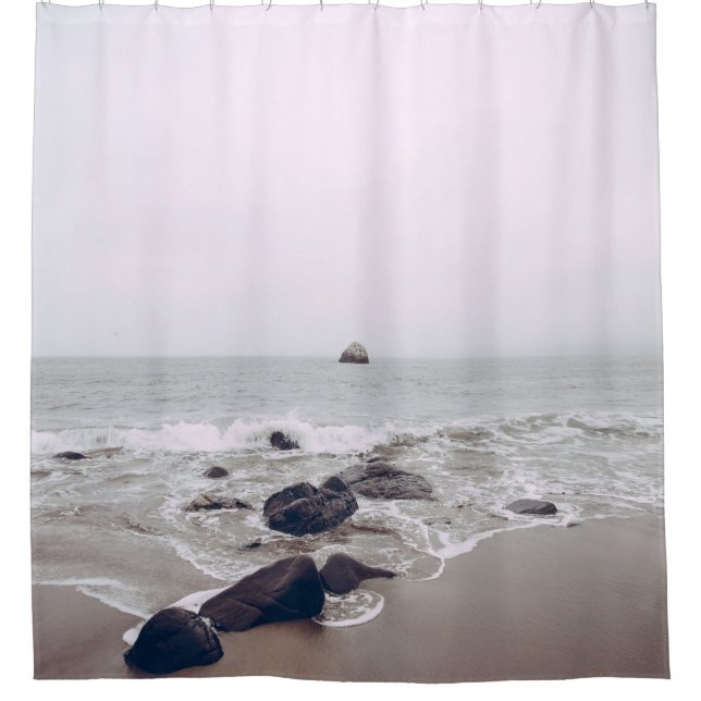 Phantastische Sicht auf den Strand Duschvorhang (Vorderseite)