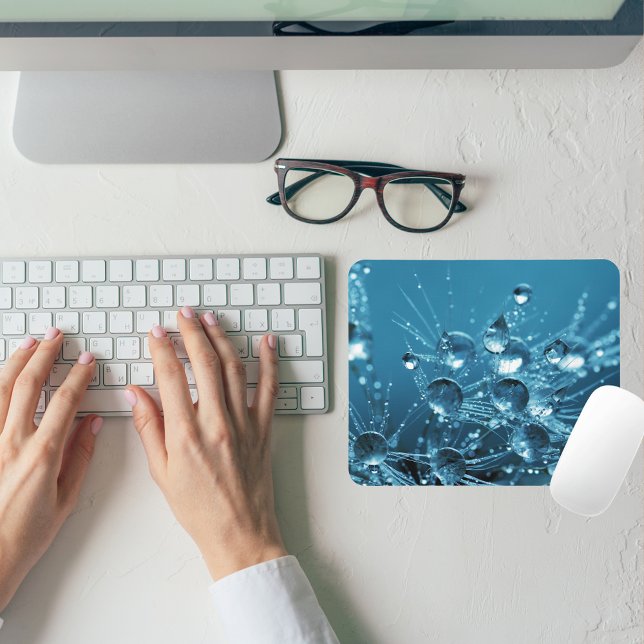 Phantastische Wassertropfmaus Mousepad (Von Creator hochgeladen)