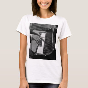 Phantastisches Klavierwerk T-Shirt