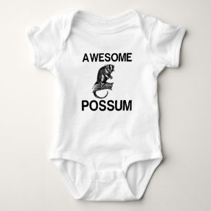 PHANTASTISCHES POSSUM .... BABY STRAMPLER