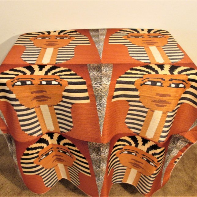 Pharaoh Kings Black Brown Artisan Crochet Print Wandteppich (Von Creator hochgeladen)