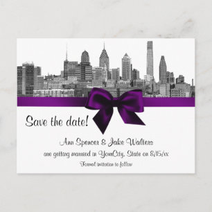 Philadelphia Skyline Etch BW Save the Date Lila Ankündigungspostkarte