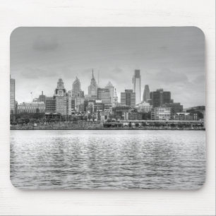 Philadelphia-Skyline in Schwarz und Weiß Mousepad