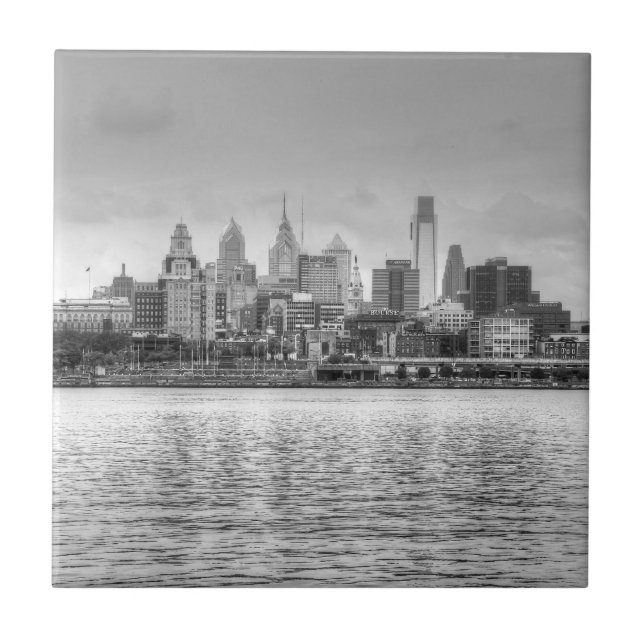 Philadelphia-Skyline in Schwarzweiß Fliese (Vorderseite)