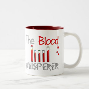 Phlebotomist Geschenke "der BlutWhisperer " Zweifarbige Tasse
