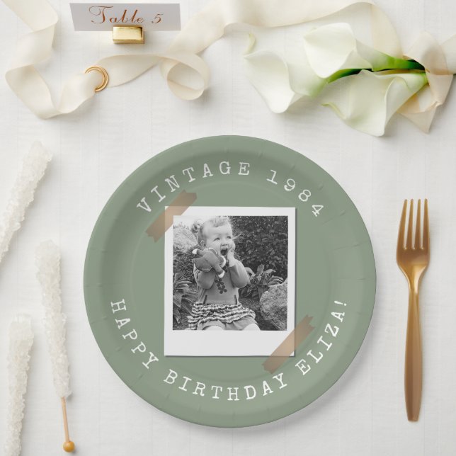 Photo Polaroid Vintage Birthday Sage Green Pappteller (Hochzeit)
