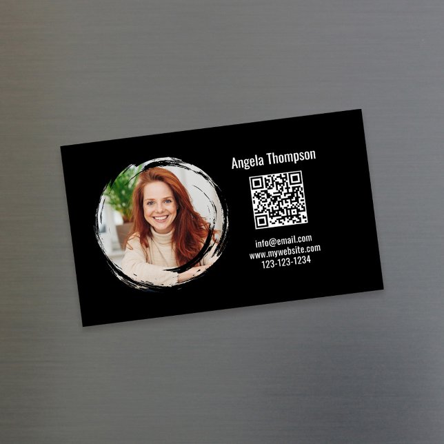 Photo QR Code Black Magnetic  Magnetische Visitenkarte (Magnetic business card with simple photo and QR code template)