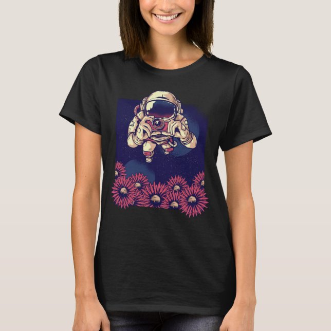 Photo space astronaut flower camera T-Shirt (Vorderseite)