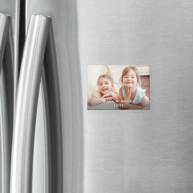 Photo & White Text Overlay Simple Modern Keepsake Magnet (Von Creator hochgeladen)