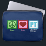 Physikalische Therapie Blue Peace Liebe PT Laptopschutzhülle<br><div class="desc">Hübsche Physiotherapeutin. Peace Liebe PT geschrieben auf dunkelblauem Hintergrund. Passen Sie sich an Ihre Praxis oder Ihren Firmennamen und Ihre Informationen an.</div>