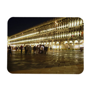 Piazza San Marco 2 Magnet