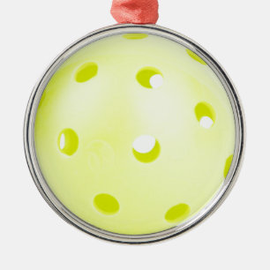Pickle BAll Yellow Ornament Aus Metall