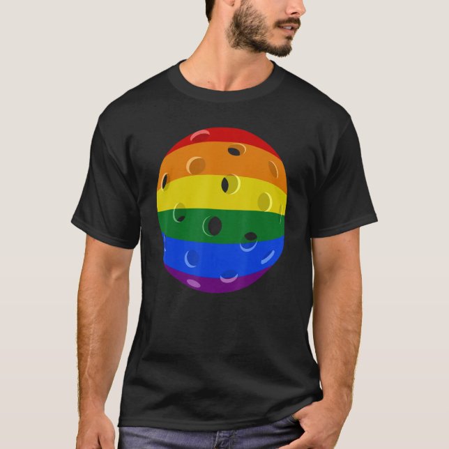 Pickleball Ball in Regenbogenflagge Sport Player G T-Shirt (Vorderseite)