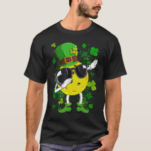 Pickleball Ball Leprechaun St Patrick's Da T-Shirt