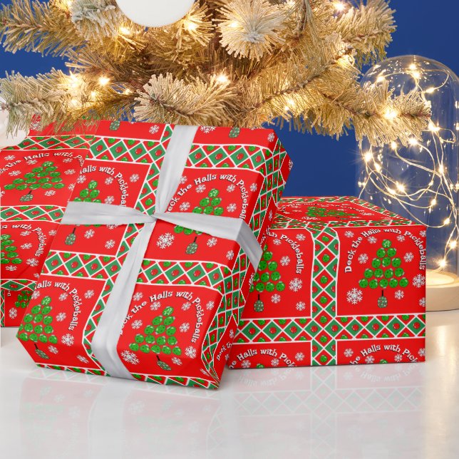 Pickleball Christmas Tree Deck the Halls Red Green Geschenkpapier (Feiertage)