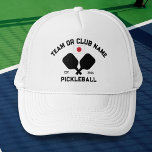 Pickleball Club Team Japan Japanese Flag Custom Truckerkappe<br><div class="desc">Stand out on the pickleball court with this stylish hat featuring crossed pickleball paddles, the flag of Japan, and your custom text. Personalize it easily to include your club name, team name, city, or any wording of your choice. You can also change the font and paddle colors - just click...</div>