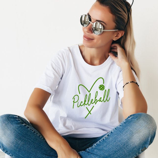 Pickleball Heart Green & White Paddle T-Shirt (Von Creator hochgeladen)