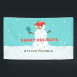 Pickleball Holiday Christmas Funny Snowman Party Banner<br><div class="desc">Ihre Familie und Ihre Freunde werden sich ein wenig amüsieren,  wenn sie dieses Pickleball-Snowman-Partyschild sehen! Rot,  Blau und Weiß. Einige Texte sind anpassbar. Teil einer Sammlung von Parcel Studios.</div>