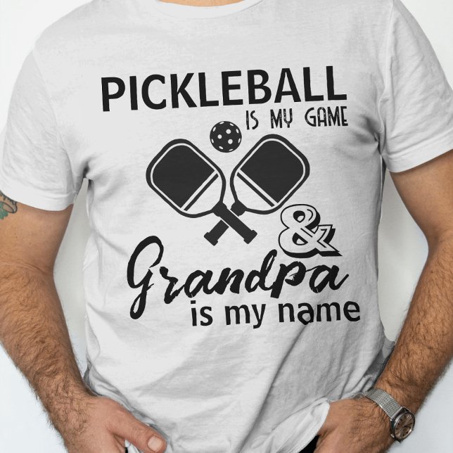 Pickleball ist mein Game Grandpa mein Name Funny T-Shirt (Von Creator hochgeladen)