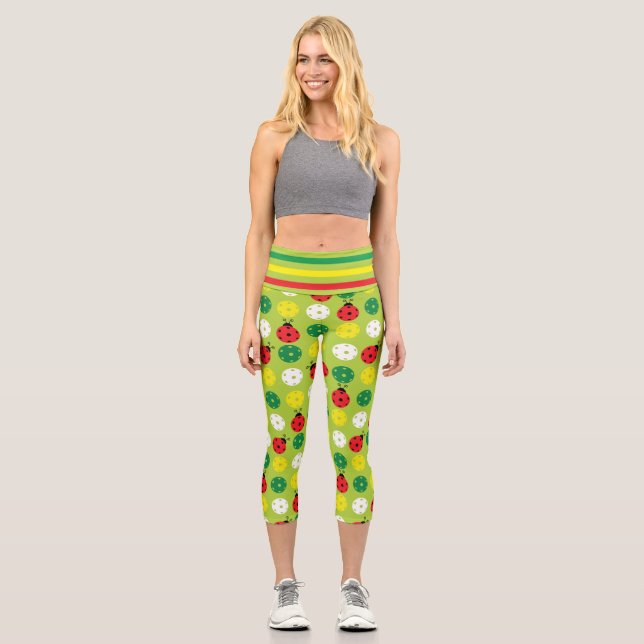 Pickleball Ladybugs und Picklabors auf frischem Gr Capri Leggings (Vorderseite)