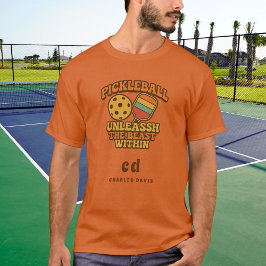 Pickleball Orange fun Zitat Retro-Monogramm T-Shirt