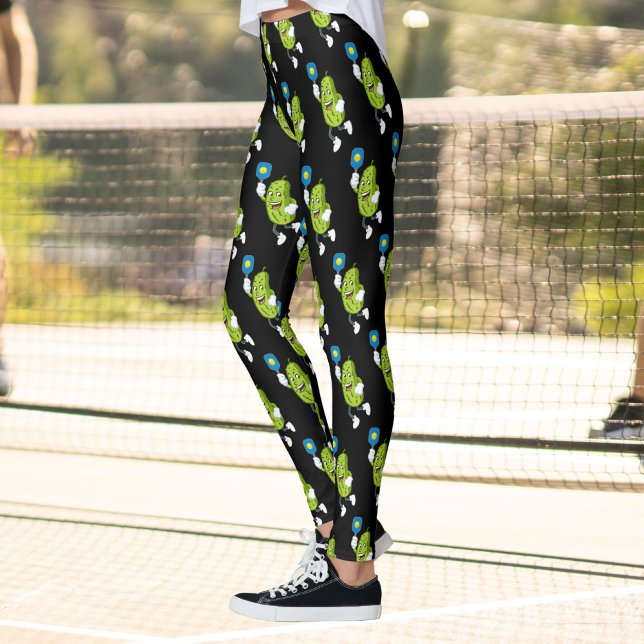 Pickleball Pickle Holding Paddle and Ball Leggings (Von Creator hochgeladen)