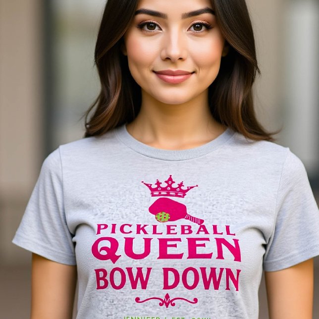 Pickleball Queen Pink Personalisiertes Geschenk fü T-Shirt (pickleball gift for her funny tshirt women birthday christmas club mom friend personalized pink)