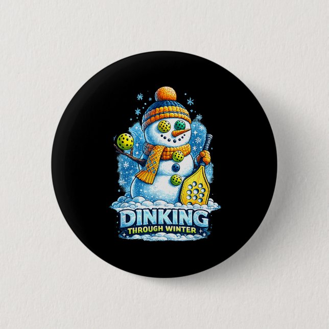 Pickleball-Winterschneemann dinkt durch den Winter Button (Vorderseite)