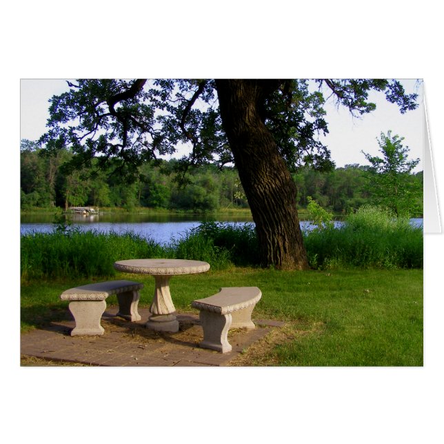 Picknick unter einem Schattenbaum in der Nähe des  (Vorderseite (Horizontal))