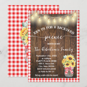 Picknickparty im Garten mit rotem Karo und Sonnenb Einladung