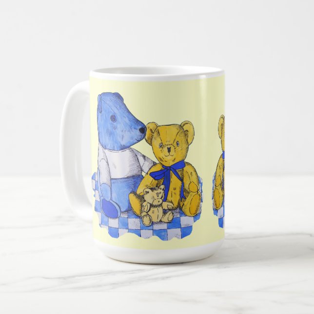 Picknicktuch aus blauem Karo mit drei alten Teedys Tasse (Vorderseite Links)
